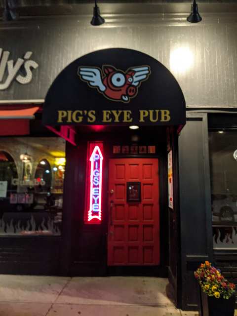 Pigs Eye Pub — photo 5
