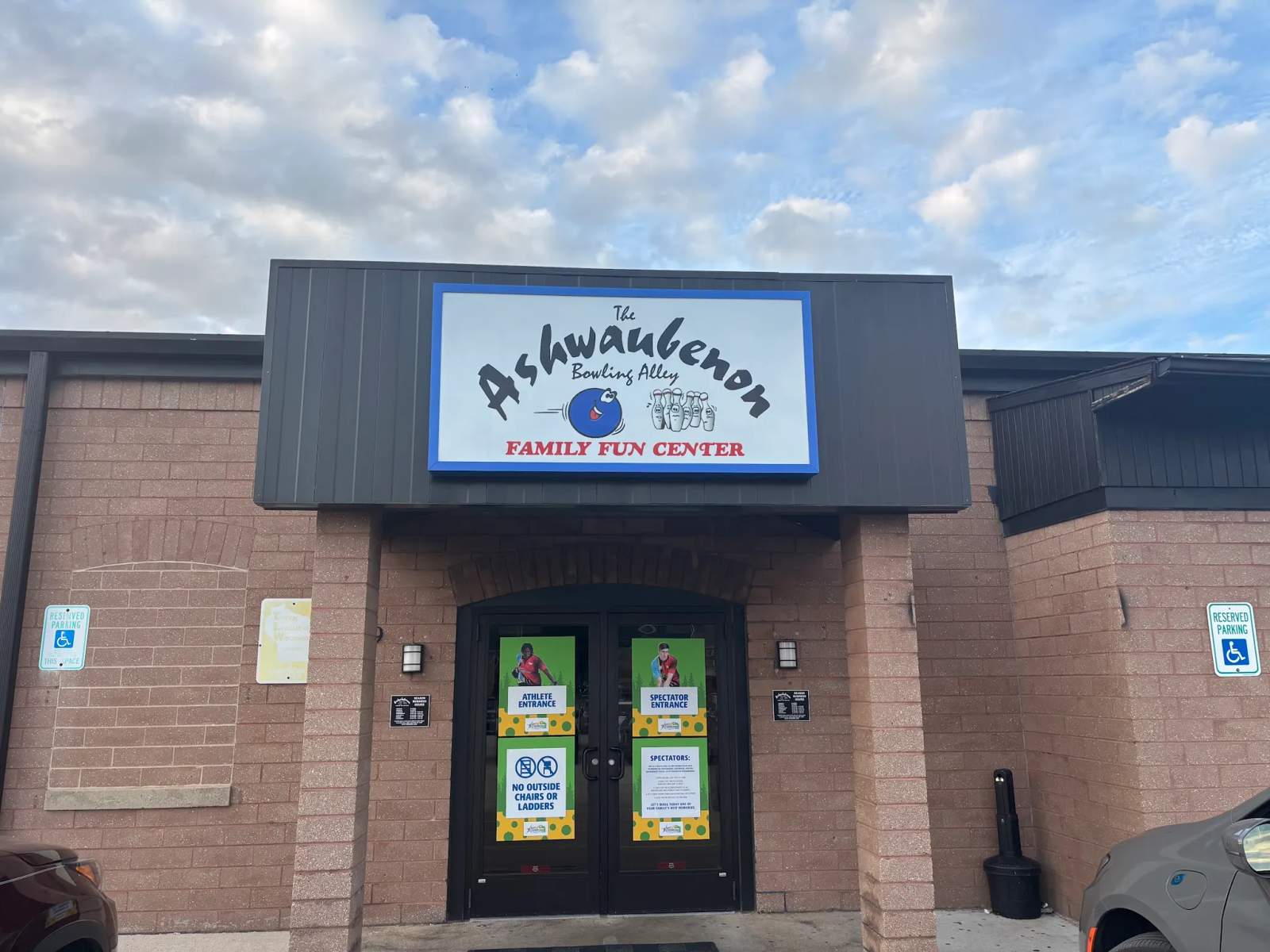 The Ashwaubenon Bowling Alley — photo 3