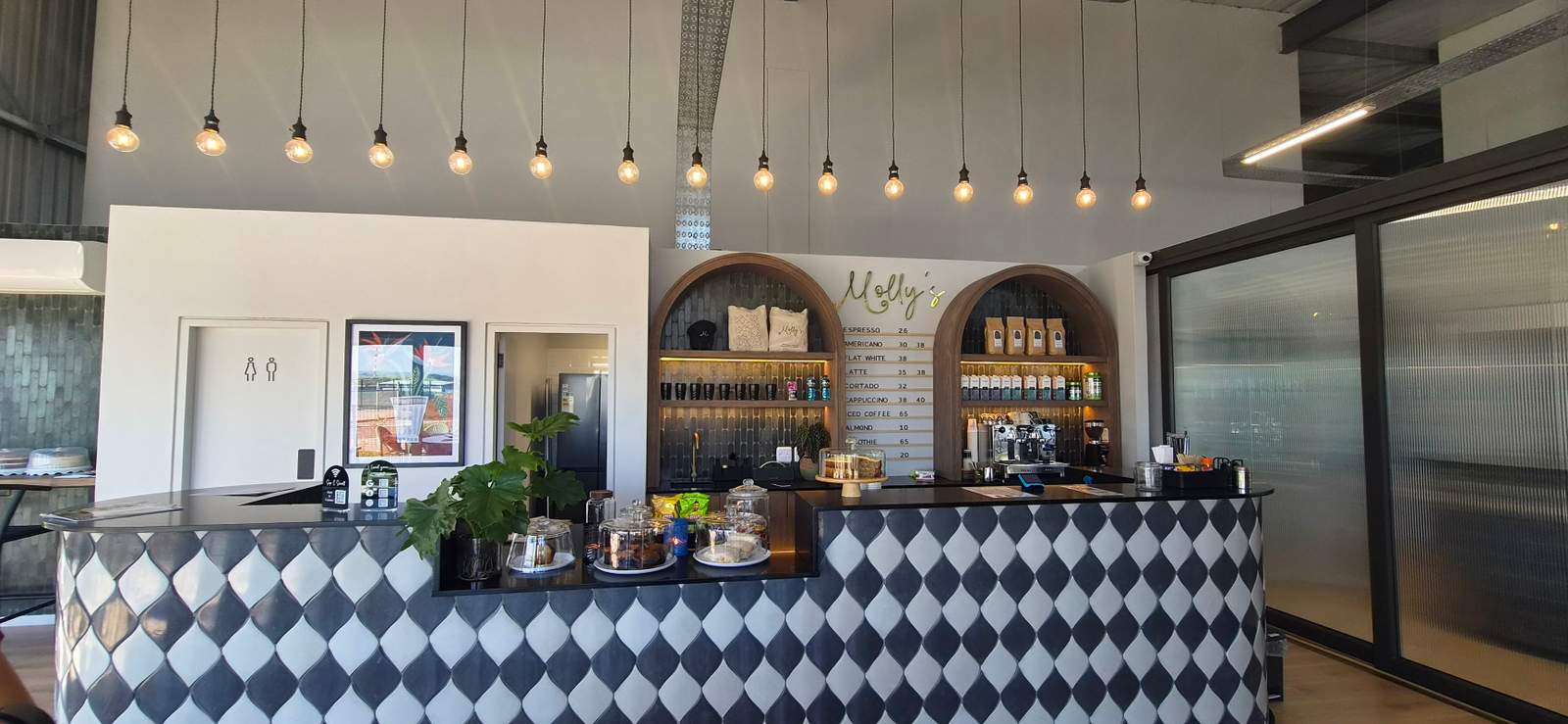 Molly's Cafe — photo 5