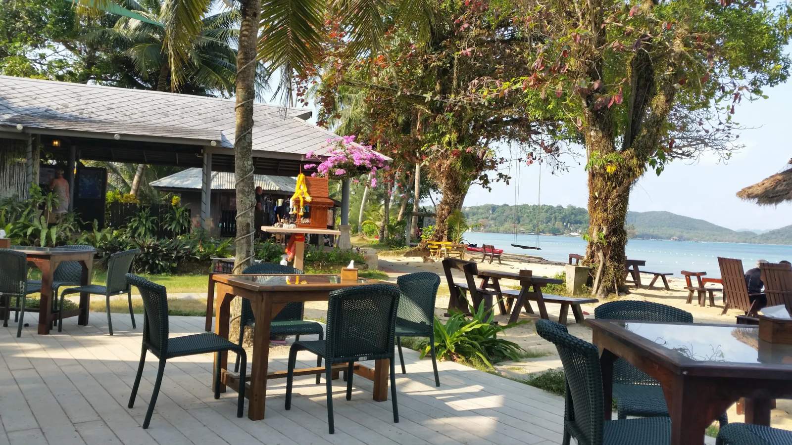I Talay — photo 1