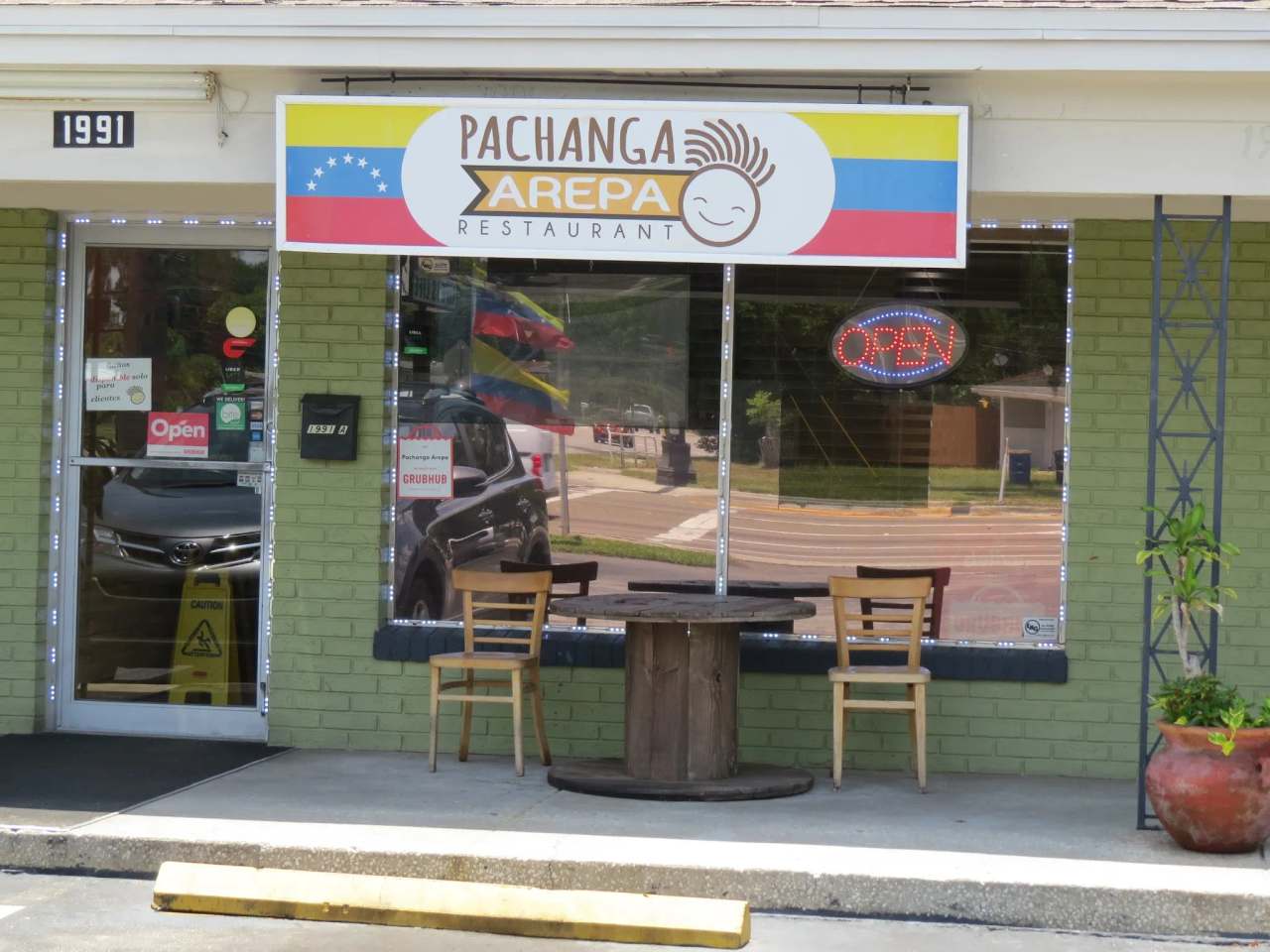 Pachanga Arepa — photo 1