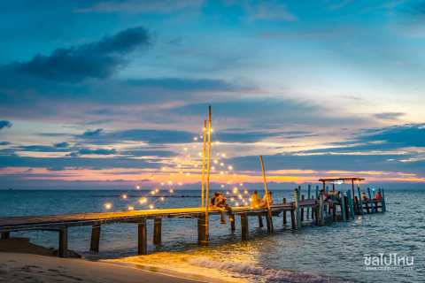 Beach bar by Seafar Resort — photo 3