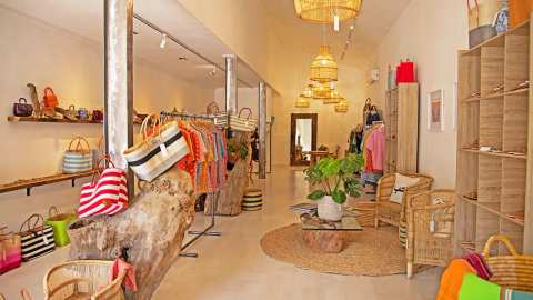 The Lamu Collection - Franschhoek — photo 2