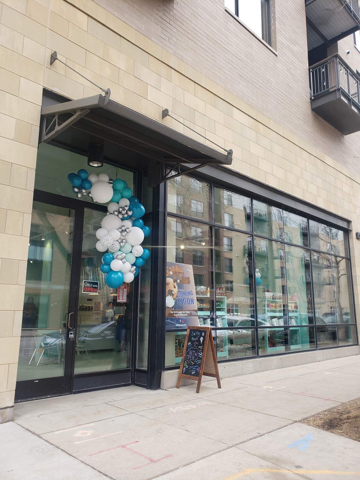 Salty Paws MKE — photo 1
