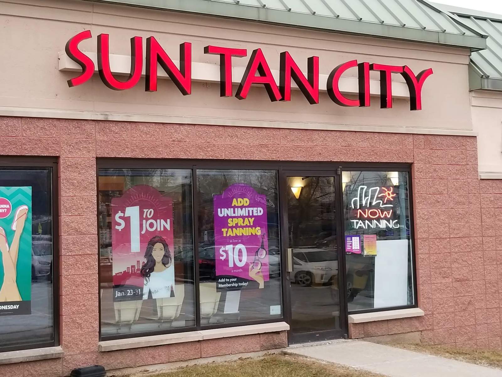 Sun Tan City - WI Greenfield — photo 1