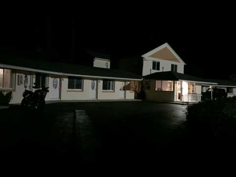 Hitching Post Country Motel — photo 3