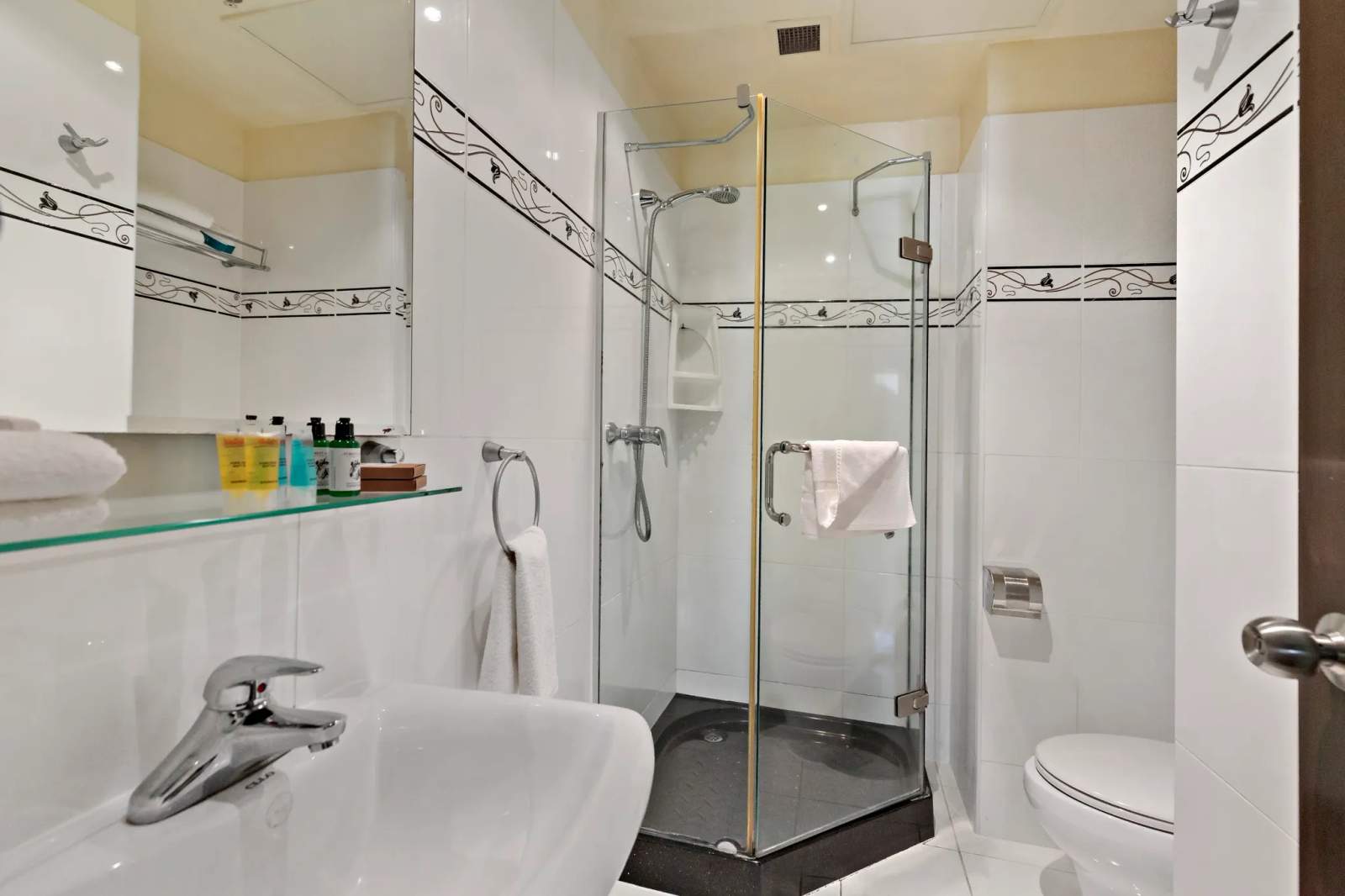 Trinity Hotel — photo 3