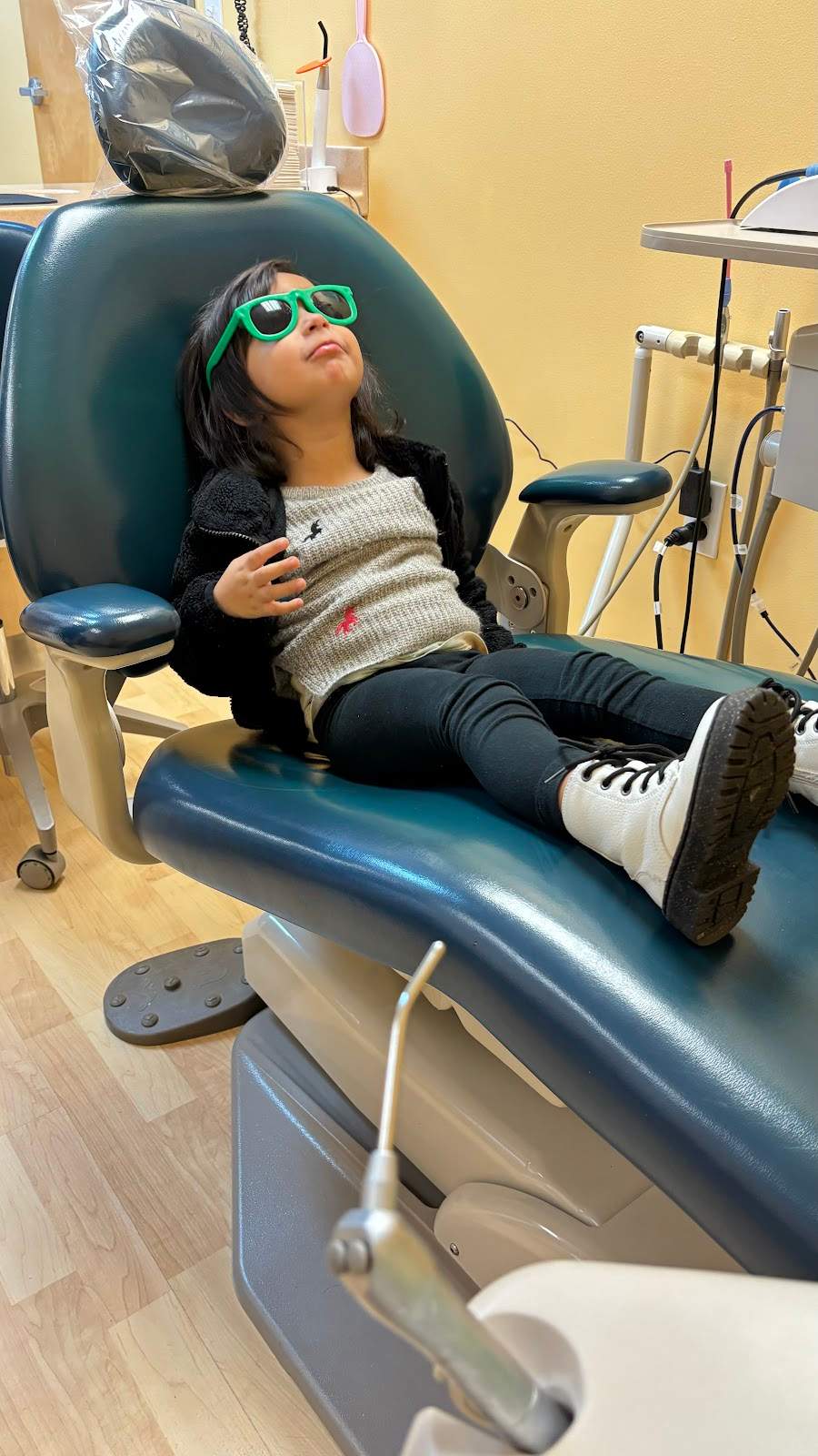 Dynobite Smiles — photo 1
