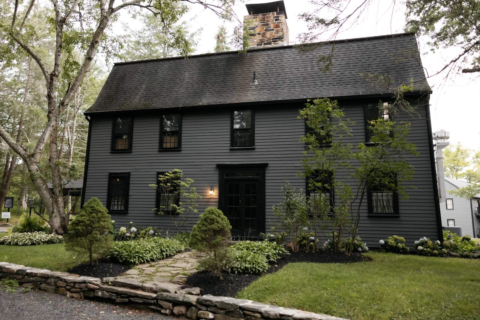 Lost Fox Inn — photo 1