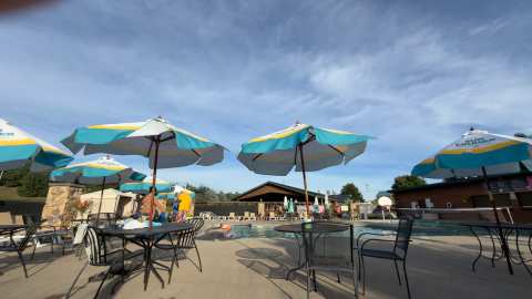 Edge-O-Dells Bar & Restaurant — photo 2