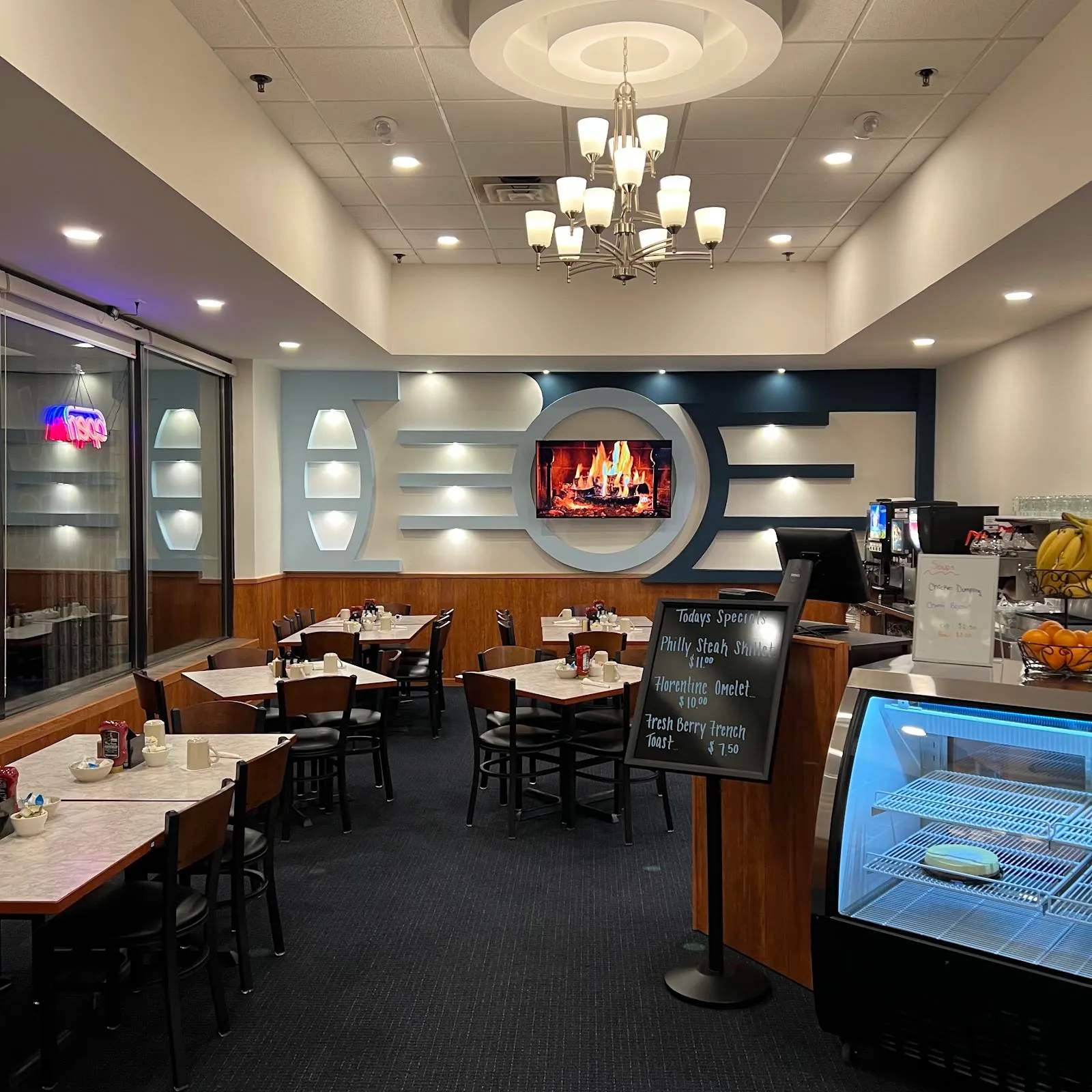 Plymouth Cafe — photo 1