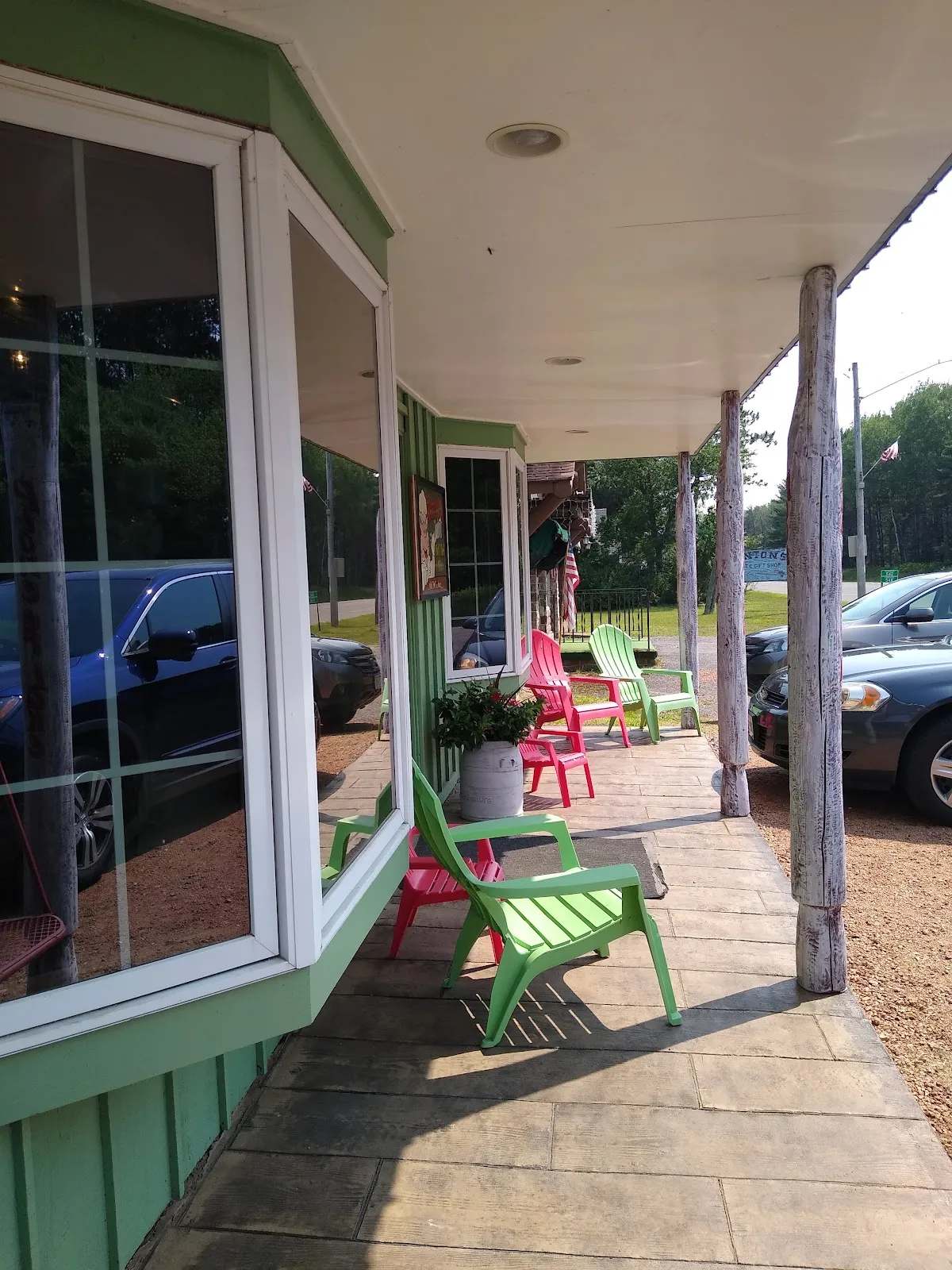 Boat House Grill & Creamery — photo 1