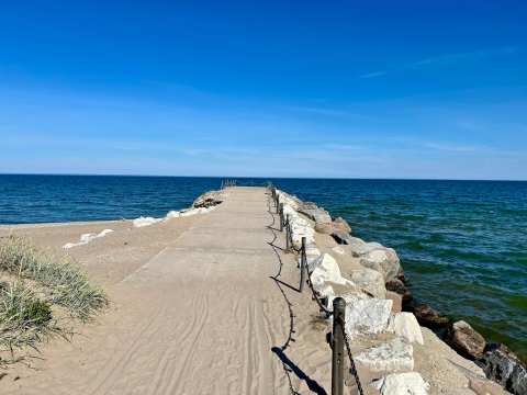 Grant Park Beach — photo 2