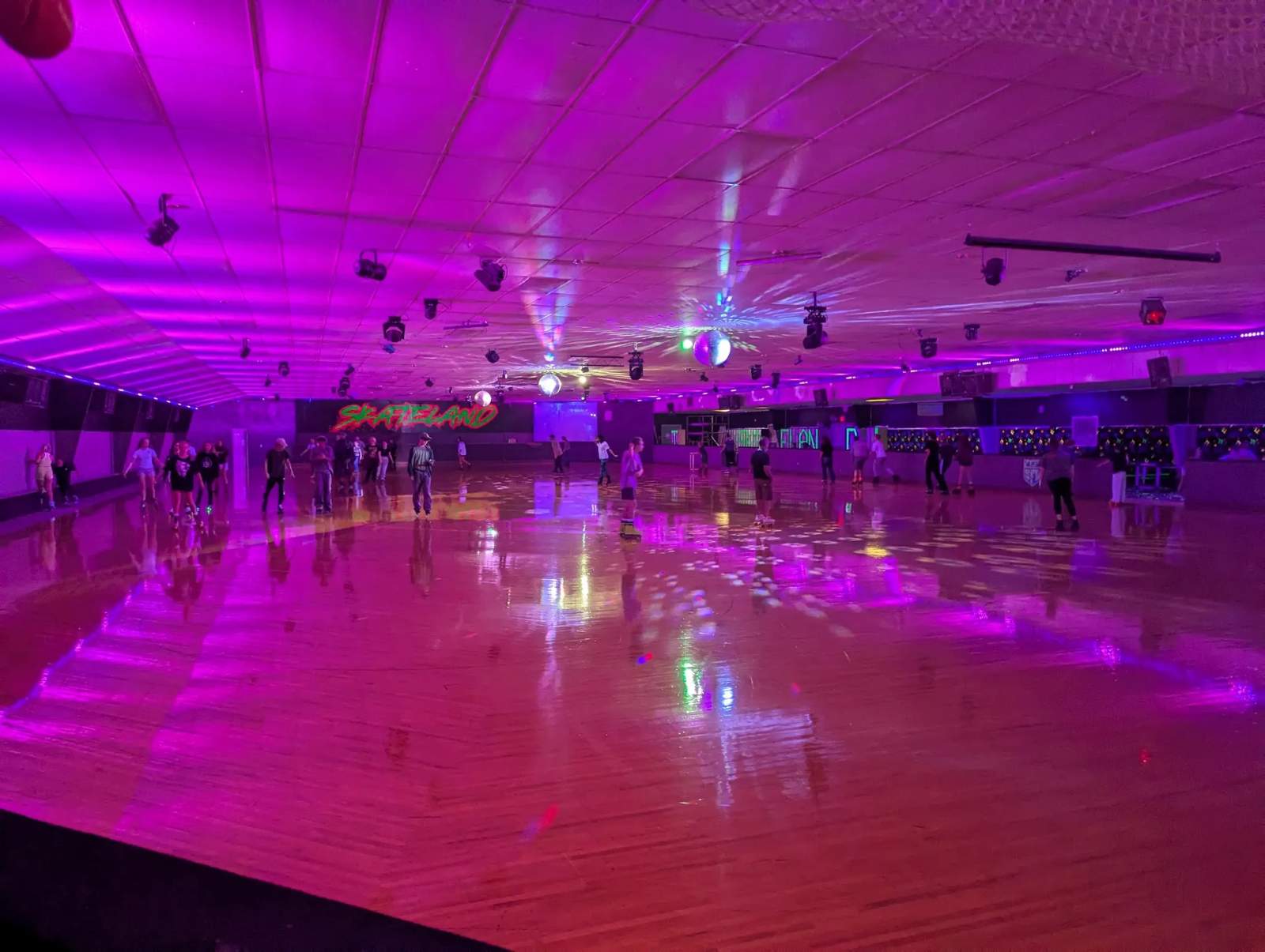Ozaukee Skateland — photo 1