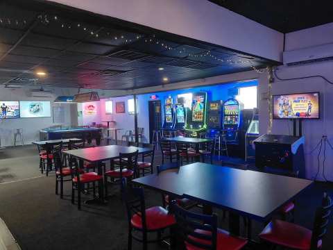 GulfSide Tap Room — photo 3