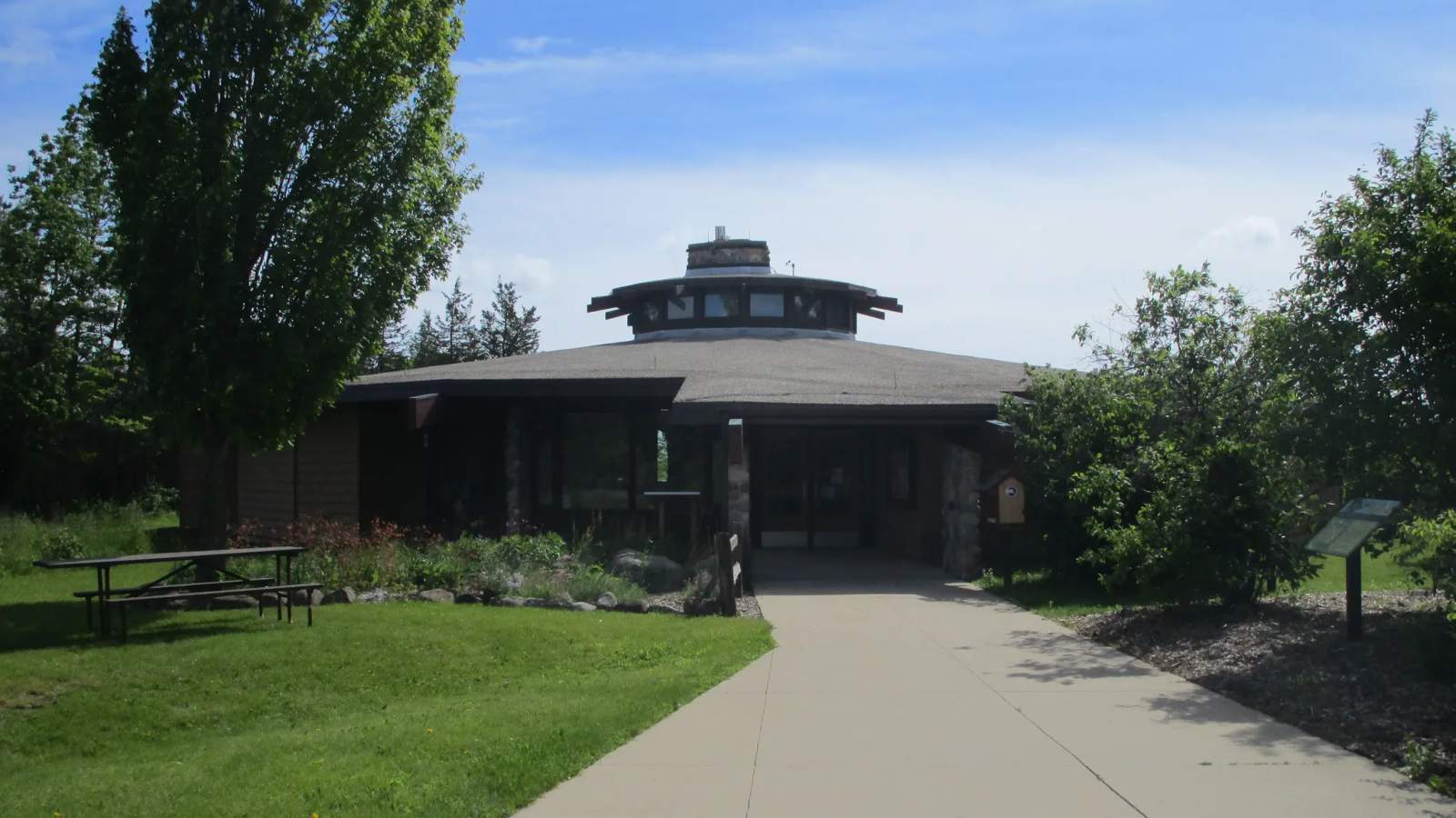 Henry S. Reuss Ice Age Visitor Center — photo 1