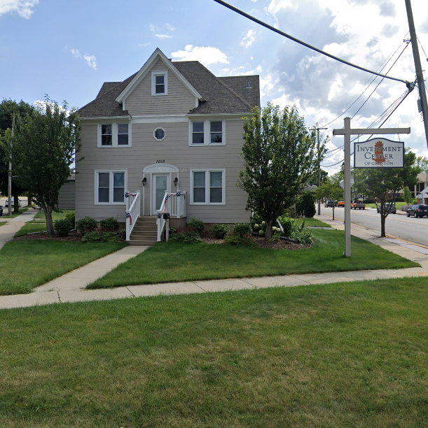 Investment Center of Grafton — photo 1