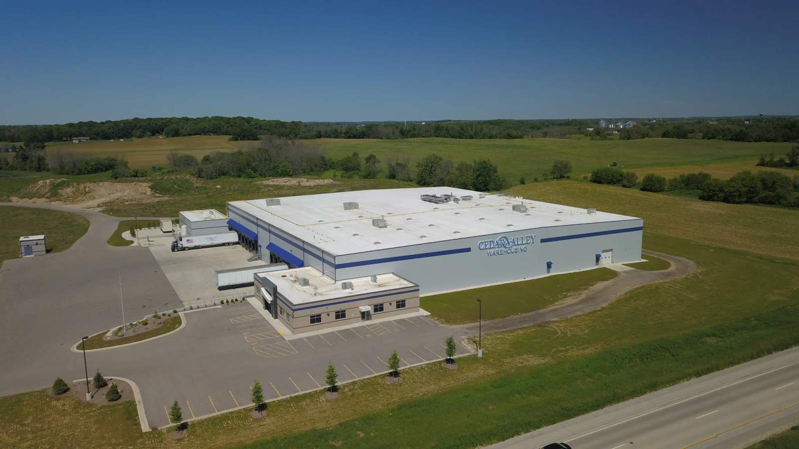 Cedar Valley Warehouse — photo 1