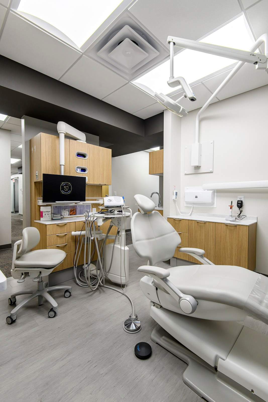 Smilee Dental & Spa — photo 3