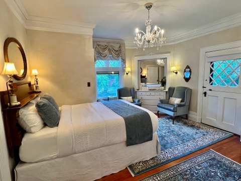 Manor House Inn — photo 2