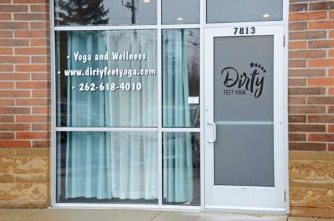 Dirty Feet Yoga & Wellness Studio — photo 5