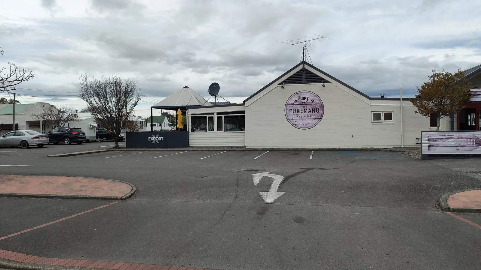 Pukemanu Bar & Function Centre — photo 3