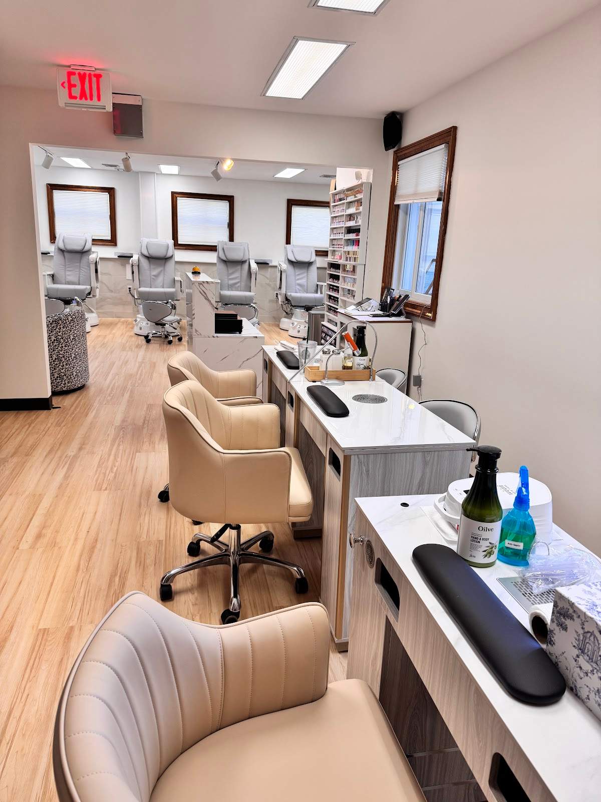 Main Street Nail & Spa — photo 2