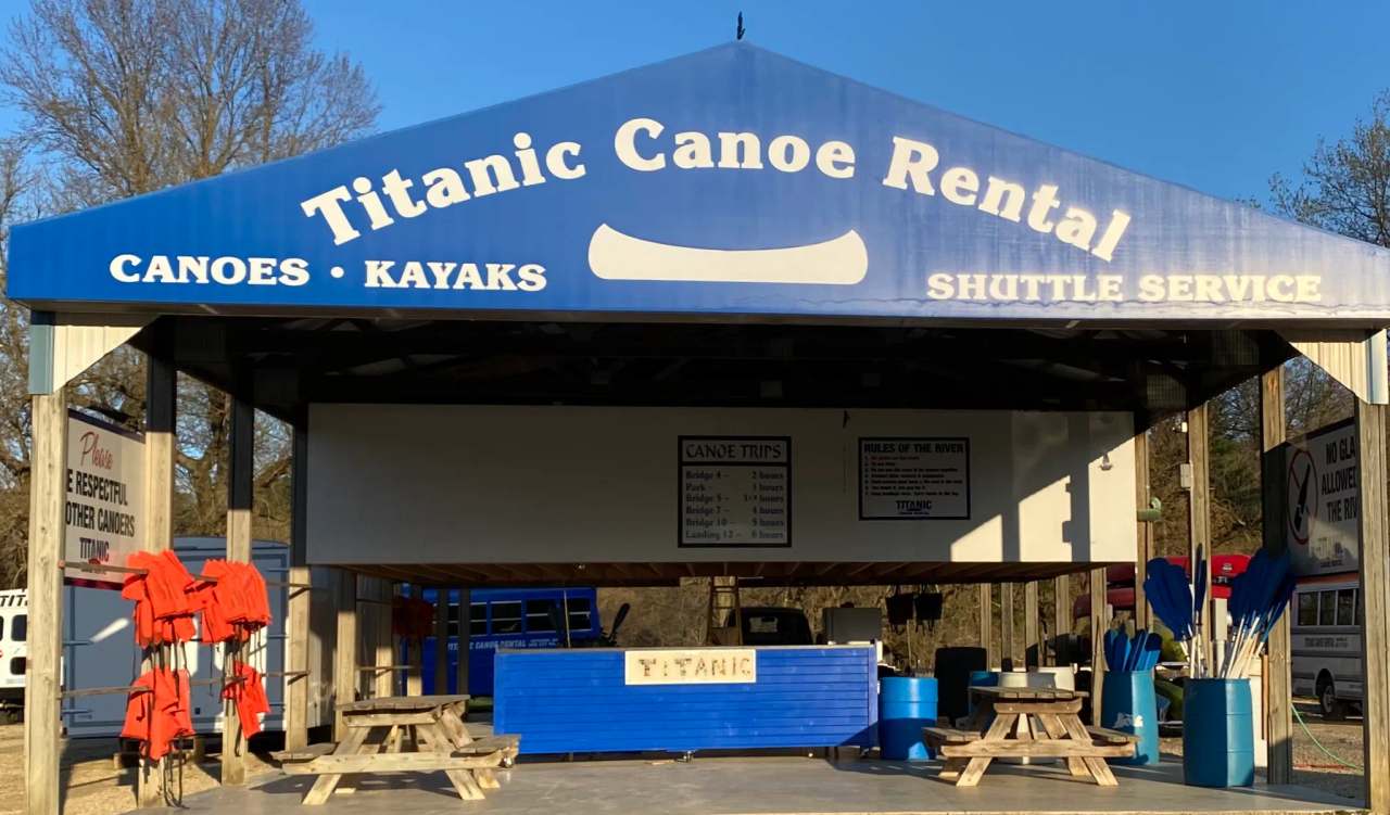 Titanic Canoe Rental — photo 1